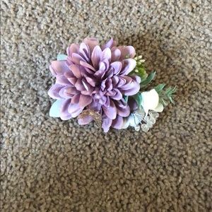 Floral hair clip